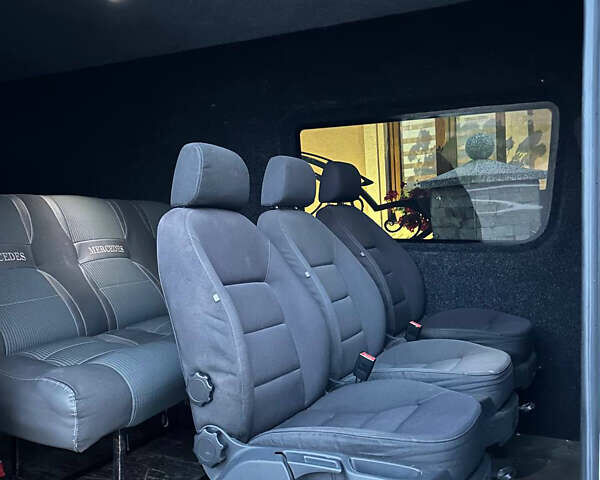 Білий Мерседес Sprinter, об'ємом двигуна 0 л та пробігом 518 тис. км за 25000 $, фото 9 на Automoto.ua
