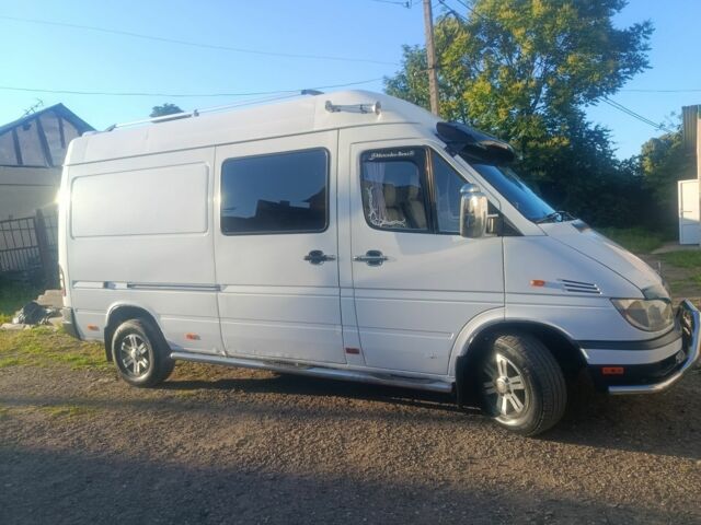 Білий Мерседес Sprinter, об'ємом двигуна 2.7 л та пробігом 595 тис. км за 8388 $, фото 11 на Automoto.ua