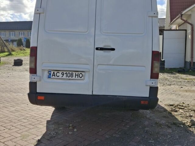 Белый Мерседес Sprinter, объемом двигателя 2.1 л и пробегом 200 тыс. км за 6399 $, фото 4 на Automoto.ua