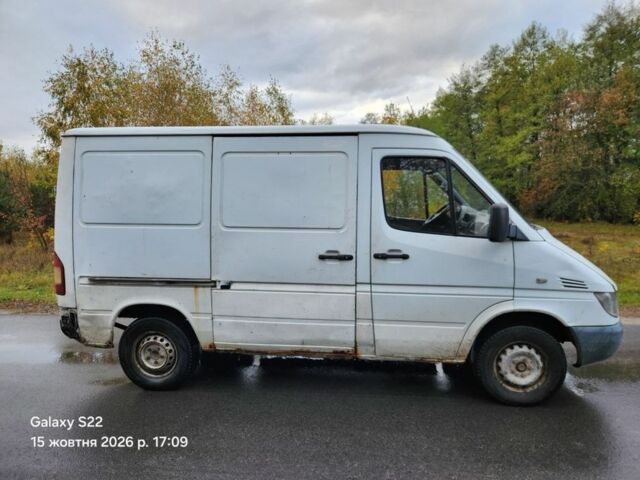 Білий Мерседес Sprinter, об'ємом двигуна 2.2 л та пробігом 450 тис. км за 3503 $, фото 3 на Automoto.ua