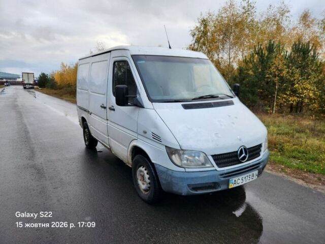 Білий Мерседес Sprinter, об'ємом двигуна 2.2 л та пробігом 450 тис. км за 3503 $, фото 1 на Automoto.ua