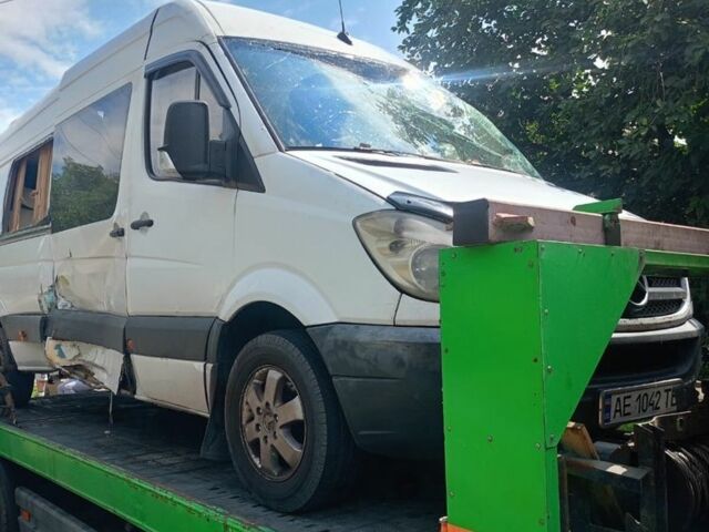 Білий Мерседес Sprinter, об'ємом двигуна 0 л та пробігом 198 тис. км за 5013 $, фото 9 на Automoto.ua