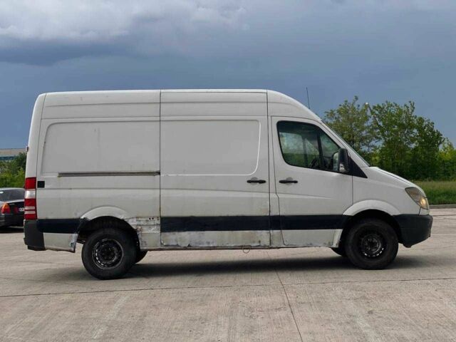 Білий Мерседес Sprinter, об'ємом двигуна 2.1 л та пробігом 539 тис. км за 7490 $, фото 3 на Automoto.ua