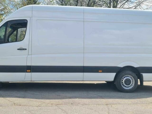 Белый Мерседес Sprinter, объемом двигателя 3 л и пробегом 500 тыс. км за 13963 $, фото 2 на Automoto.ua