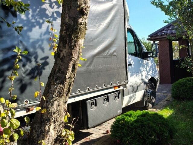Білий Мерседес Sprinter, об'ємом двигуна 3 л та пробігом 153 тис. км за 23585 $, фото 2 на Automoto.ua