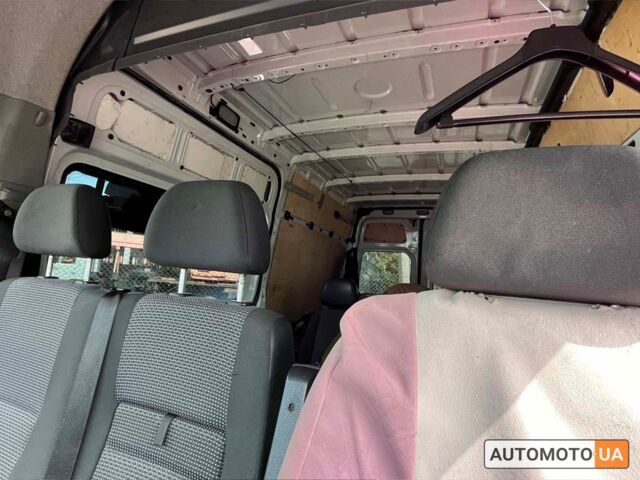 Белый Мерседес Sprinter, объемом двигателя 2.2 л и пробегом 298 тыс. км за 14500 $, фото 14 на Automoto.ua