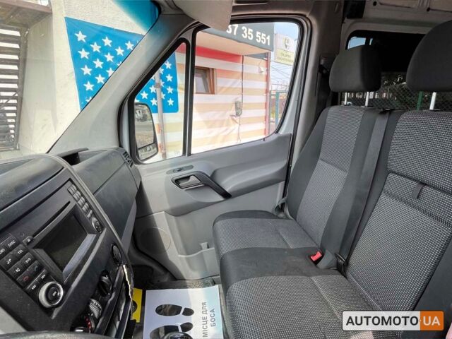 Белый Мерседес Sprinter, объемом двигателя 2.2 л и пробегом 298 тыс. км за 14500 $, фото 13 на Automoto.ua
