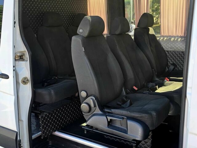 Белый Мерседес Sprinter, объемом двигателя 2.2 л и пробегом 549 тыс. км за 15491 $, фото 8 на Automoto.ua