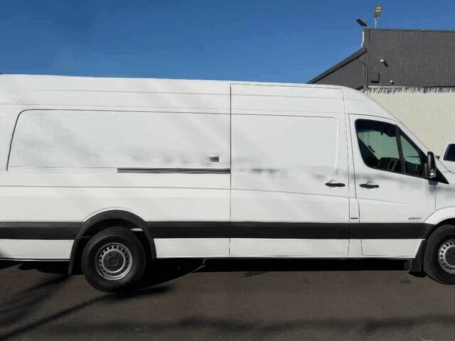 Білий Мерседес Sprinter, об'ємом двигуна 2.1 л та пробігом 70 тис. км за 7400 $, фото 2 на Automoto.ua