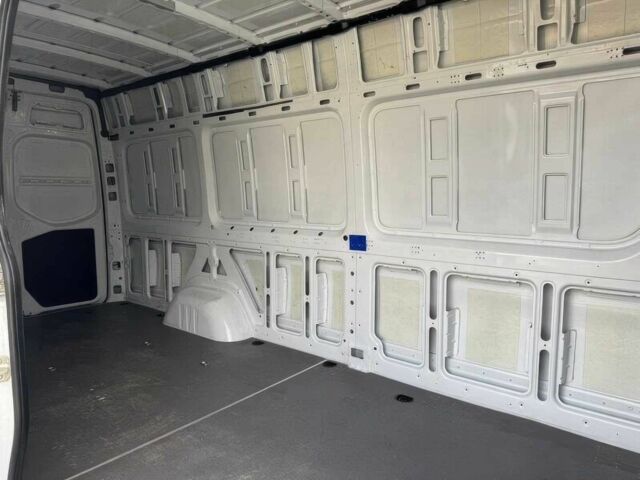 Белый Мерседес Sprinter, объемом двигателя 0 л и пробегом 38 тыс. км за 12000 $, фото 7 на Automoto.ua