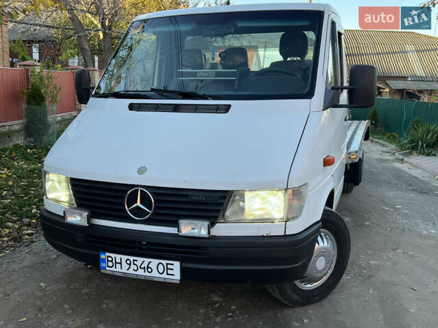 Мерседес Sprinter 1999 в Виннице на Automoto.ua Белый Мерседес Sprinter, объемом двигателя 2.87 л и пробегом 600 тыс. км за 9950 $, фото 16 на Automoto.ua
