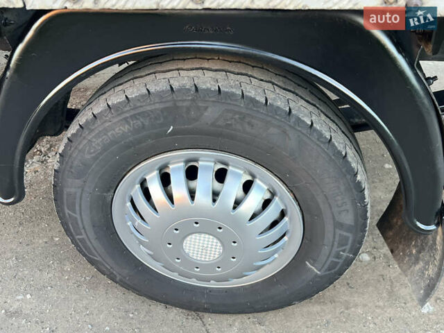 Мерседес Sprinter 1999 в Виннице на Automoto.ua Белый Мерседес Sprinter, объемом двигателя 2.87 л и пробегом 600 тыс. км за 9950 $, фото 14 на Automoto.ua