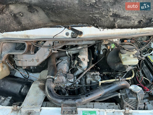 Мерседес Sprinter 1999 в Виннице на Automoto.ua Белый Мерседес Sprinter, объемом двигателя 2.87 л и пробегом 600 тыс. км за 9950 $, фото 11 на Automoto.ua