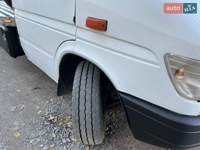 Мерседес Sprinter 1999 в Виннице на Automoto.ua Белый Мерседес Sprinter, объемом двигателя 2.87 л и пробегом 600 тыс. км за 9950 $, фото 6 на Automoto.ua