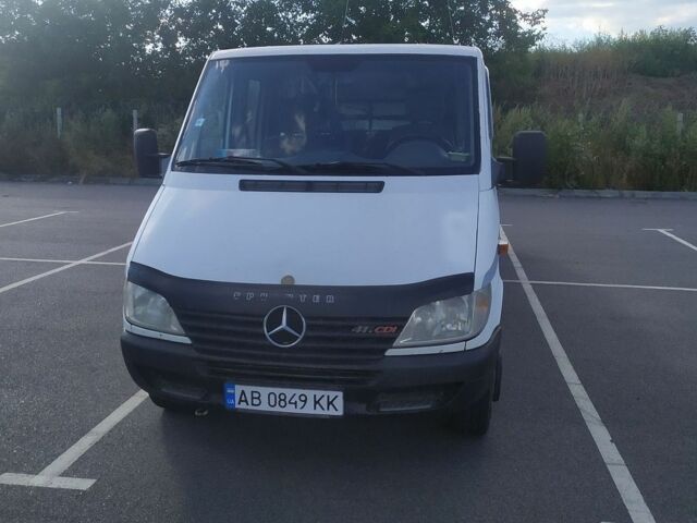 Белый Мерседес Sprinter, объемом двигателя 2.15 л и пробегом 930 тыс. км за 12200 $, фото 12 на Automoto.ua