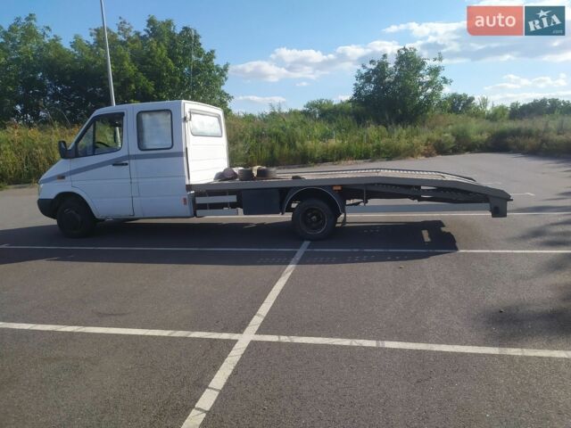 Белый Мерседес Sprinter, объемом двигателя 2.15 л и пробегом 930 тыс. км за 12200 $, фото 8 на Automoto.ua
