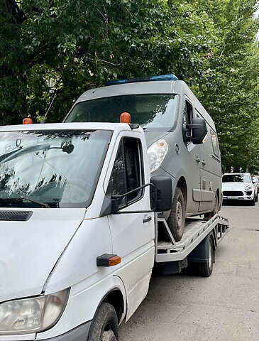 Білий Мерседес Sprinter, об'ємом двигуна 2.69 л та пробігом 608 тис. км за 11500 $, фото 4 на Automoto.ua