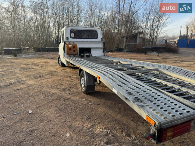 Белый Мерседес Sprinter, объемом двигателя 2.15 л и пробегом 376 тыс. км за 12000 $, фото 11 на Automoto.ua