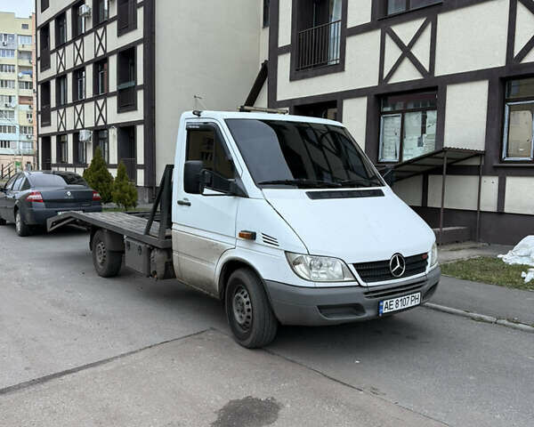 Білий Мерседес Sprinter, об'ємом двигуна 2.15 л та пробігом 350 тис. км за 10500 $, фото 1 на Automoto.ua