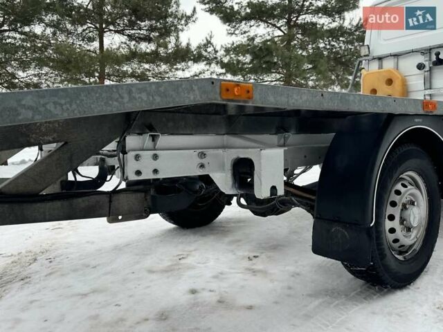 Білий Мерседес Sprinter, об'ємом двигуна 2.7 л та пробігом 436 тис. км за 12999 $, фото 37 на Automoto.ua