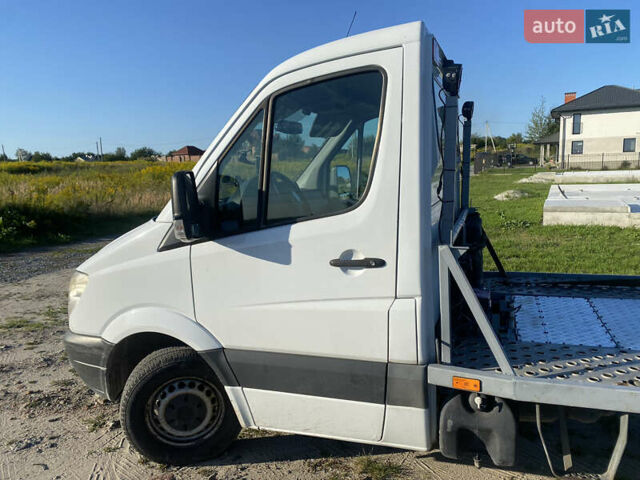 Белый Мерседес Sprinter, объемом двигателя 2.14 л и пробегом 350 тыс. км за 15700 $, фото 4 на Automoto.ua