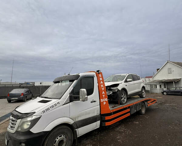 Белый Мерседес Sprinter, объемом двигателя 0 л и пробегом 397 тыс. км за 23500 $, фото 4 на Automoto.ua