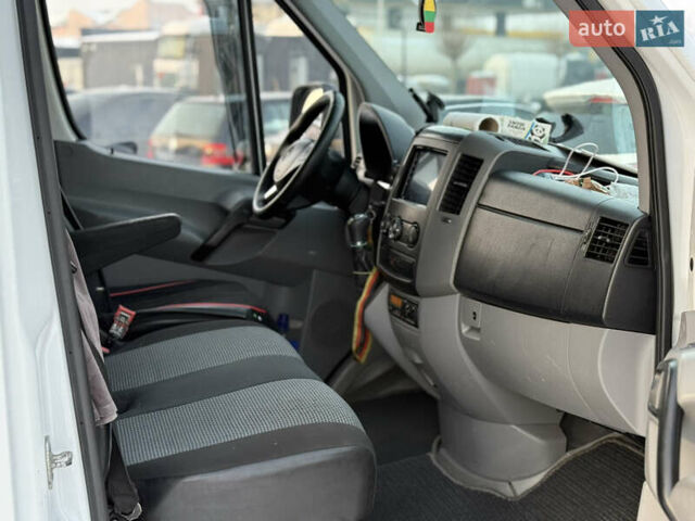 Білий Мерседес Sprinter, об'ємом двигуна 2.14 л та пробігом 452 тис. км за 24950 $, фото 13 на Automoto.ua