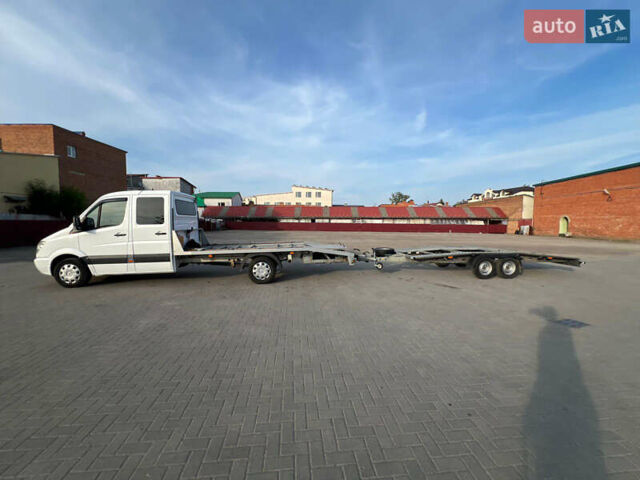 Белый Мерседес Sprinter, объемом двигателя 3 л и пробегом 550 тыс. км за 18700 $, фото 2 на Automoto.ua