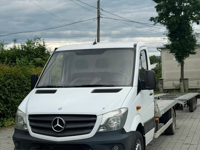 Белый Мерседес Sprinter, объемом двигателя 3.22 л и пробегом 350 тыс. км за 20999 $, фото 2 на Automoto.ua