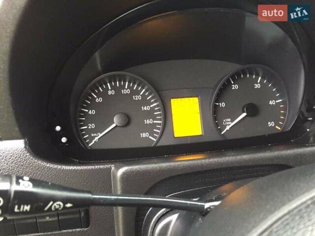 Белый Мерседес Sprinter, объемом двигателя 0 л и пробегом 299 тыс. км за 24500 $, фото 13 на Automoto.ua