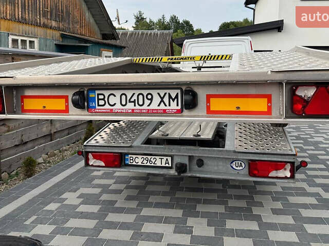 Белый Мерседес Sprinter, объемом двигателя 2.2 л и пробегом 346 тыс. км за 29000 $, фото 5 на Automoto.ua