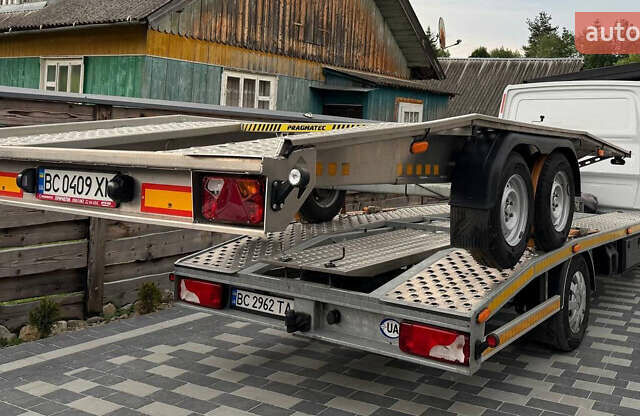 Белый Мерседес Sprinter, объемом двигателя 2.2 л и пробегом 346 тыс. км за 29000 $, фото 4 на Automoto.ua