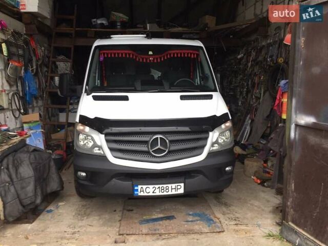 Белый Мерседес Sprinter, объемом двигателя 0 л и пробегом 299 тыс. км за 24500 $, фото 1 на Automoto.ua