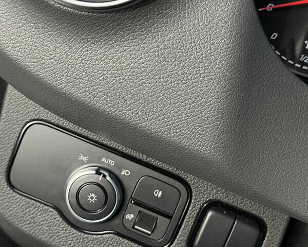 Белый Мерседес Sprinter, объемом двигателя 2.99 л и пробегом 127 тыс. км за 60500 $, фото 30 на Automoto.ua