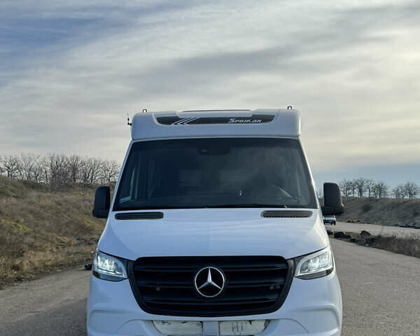 Белый Мерседес Sprinter, объемом двигателя 2.99 л и пробегом 127 тыс. км за 60500 $, фото 1 на Automoto.ua