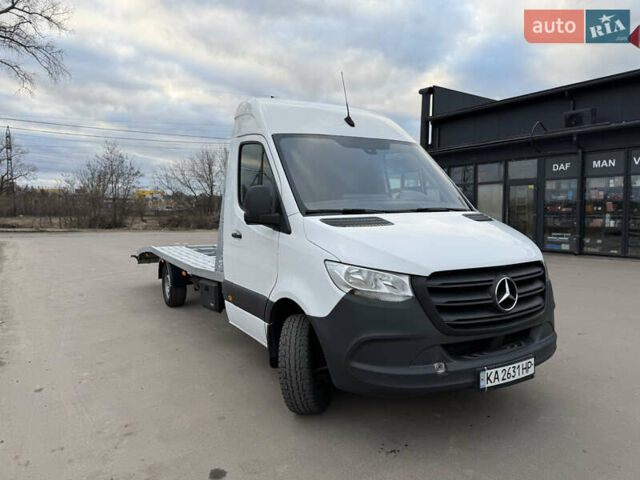 Белый Мерседес Sprinter, объемом двигателя 2.14 л и пробегом 117 тыс. км за 23900 $, фото 2 на Automoto.ua