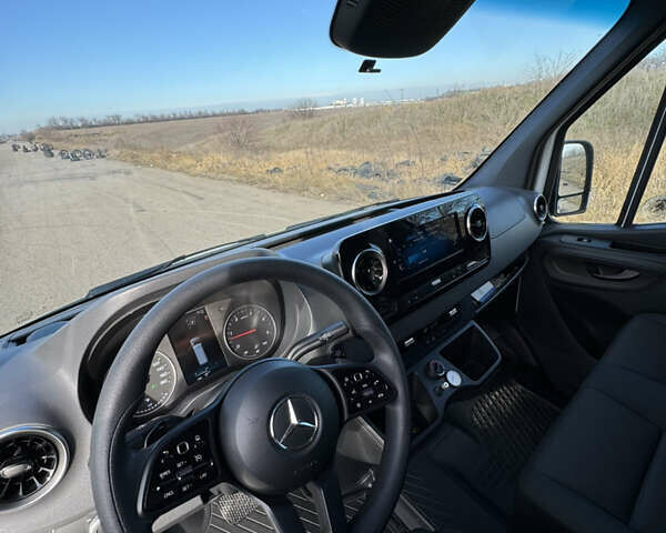Белый Мерседес Sprinter, объемом двигателя 2.99 л и пробегом 127 тыс. км за 60500 $, фото 46 на Automoto.ua