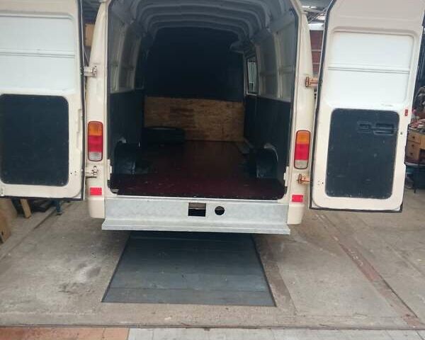 Белый Мерседес Sprinter, объемом двигателя 2.9 л и пробегом 500 тыс. км за 6500 $, фото 16 на Automoto.ua