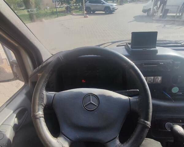Білий Мерседес Sprinter, об'ємом двигуна 2.3 л та пробігом 170 тис. км за 3900 $, фото 11 на Automoto.ua