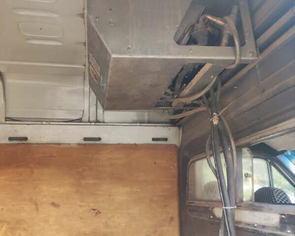 Білий Мерседес Sprinter, об'ємом двигуна 2.3 л та пробігом 170 тис. км за 3900 $, фото 5 на Automoto.ua