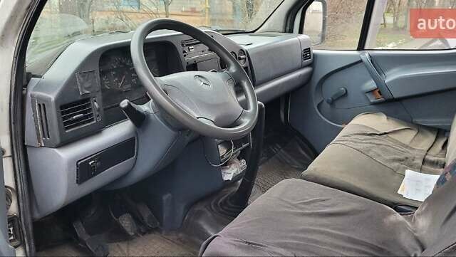 Белый Мерседес Sprinter, объемом двигателя 2.9 л и пробегом 600 тыс. км за 4799 $, фото 6 на Automoto.ua