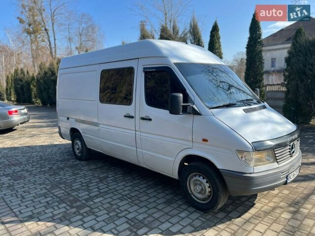 Білий Мерседес Sprinter, об'ємом двигуна 2.3 л та пробігом 677 тис. км за 6300 $, фото 2 на Automoto.ua