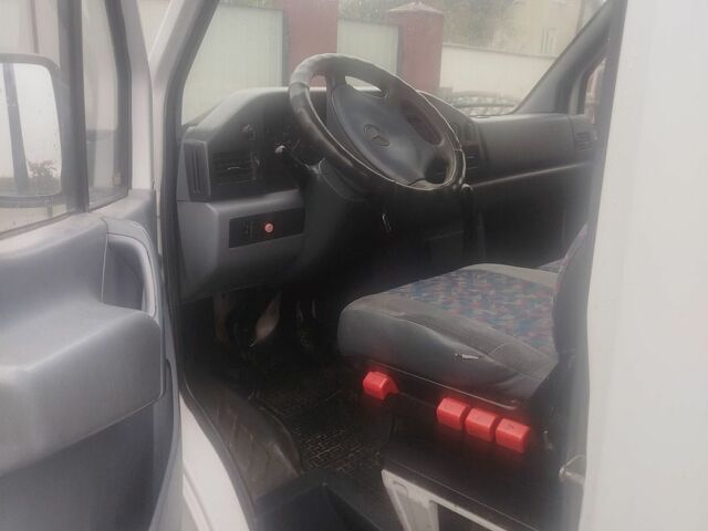 Белый Мерседес Sprinter, объемом двигателя 2.87 л и пробегом 323 тыс. км за 6200 $, фото 10 на Automoto.ua
