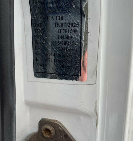 Белый Мерседес Sprinter, объемом двигателя 2.9 л и пробегом 72 тыс. км за 10900 $, фото 17 на Automoto.ua