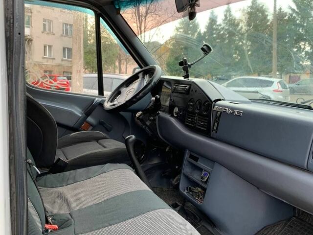 Білий Мерседес Sprinter, об'ємом двигуна 2.9 л та пробігом 800 тис. км за 4500 $, фото 7 на Automoto.ua