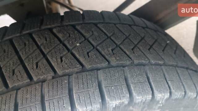 Белый Мерседес Sprinter, объемом двигателя 2.9 л и пробегом 400 тыс. км за 11000 $, фото 20 на Automoto.ua