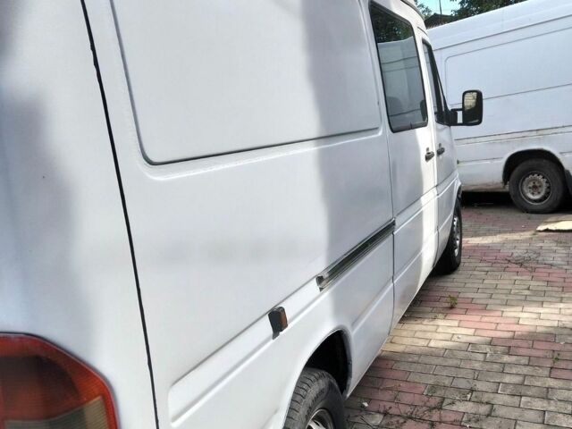 Білий Мерседес Sprinter, об'ємом двигуна 2.87 л та пробігом 300 тис. км за 5800 $, фото 3 на Automoto.ua