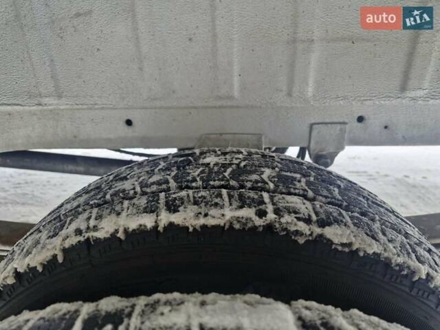 Белый Мерседес Sprinter, объемом двигателя 0 л и пробегом 440 тыс. км за 18300 $, фото 8 на Automoto.ua