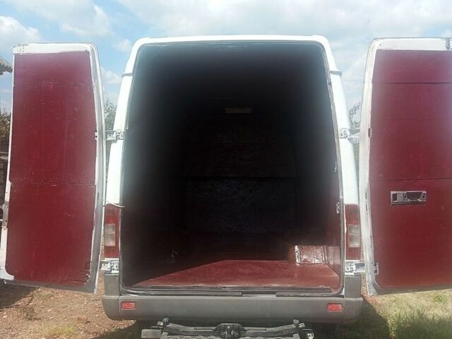 Білий Мерседес Sprinter, об'ємом двигуна 2.9 л та пробігом 850 тис. км за 12500 $, фото 23 на Automoto.ua