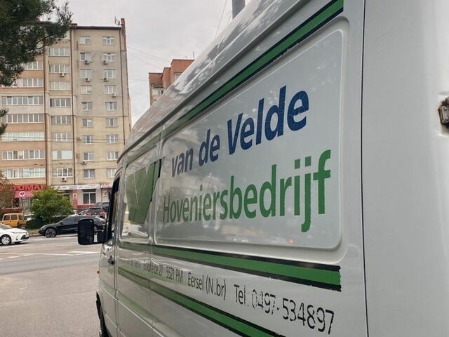 Белый Мерседес Sprinter, объемом двигателя 2.87 л и пробегом 790 тыс. км за 6950 $, фото 8 на Automoto.ua